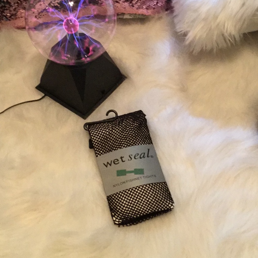 Wet Seal Black Fishnet Stockings OSFA NWT